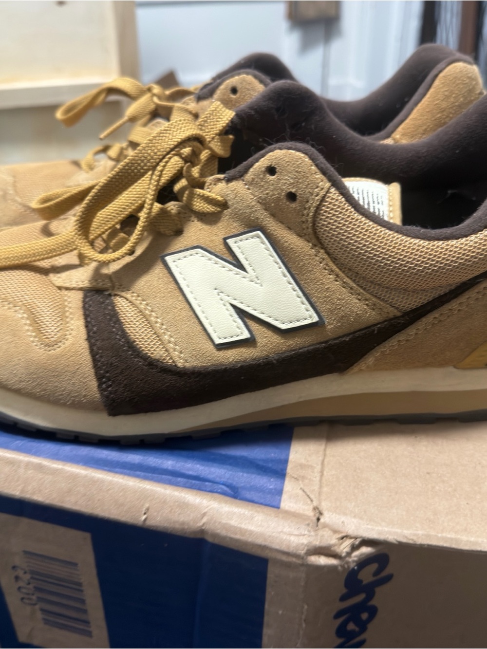 New Balance Men’s Tan & Dark Brown Suede-Accent Sneakers NB 676